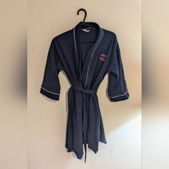 Other - Sun Valley Robe, Large, Made in Canada - Youth Large